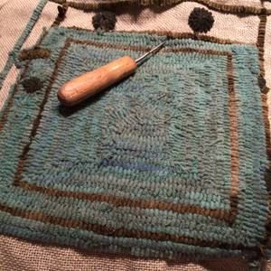 Meet your Posher, Yvette